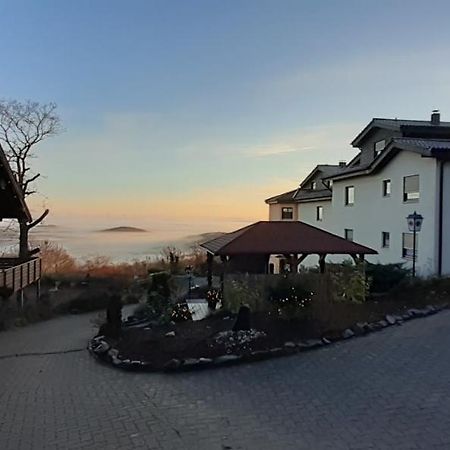 Kastanienhof Apartment Hotel Dannenfels Экстерьер фото